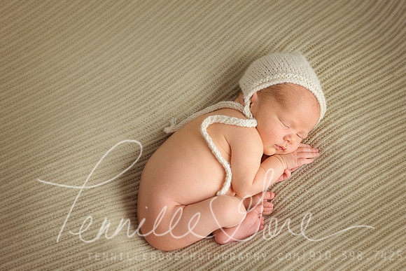 Sommers Newborn- Wilmington NC Newborn Photographer