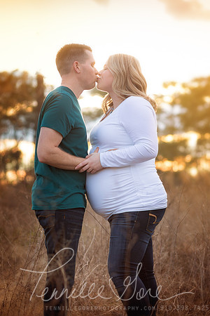 Cochran Maternity- Wilmington NC Maternity Photographer