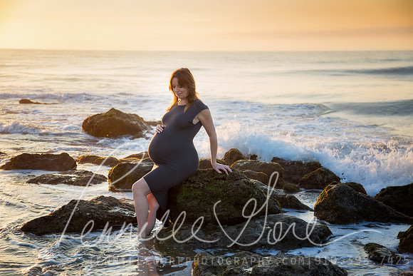 Beautiful Sunrise Maternity Session- Wilmington, NC Maternity and Newborn Photographer